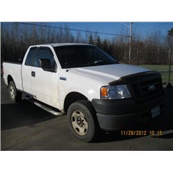 2006 FORD F150XL 4X4 PICKUP VIN: 1FTPX14526FA34937