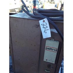 PELTROL MD675 BATTERY CHARGER