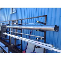 QUANTITY OF ALUMINUM ON RACK