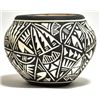 Image 2 : Acoma Pueblo Etched Bowl Pottery - Jae