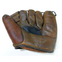 VINTAGE BASEBALL GLOVE, JC HIGGINS MODEL #1615