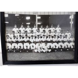 8x10 ORIGINAL NEW YORK YANKEES BLACK & WHITE PHOTO