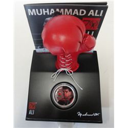 MUHAMMAD ALI 1oz .999 SILVER COIN AND GLOVE SET