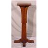 Image 2 : Lot 060: L&JG Stickley Pedestal
