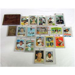 LOT OF APPROX. 18 VINTAGE BASEBALL CARDS