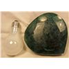Image 2 : ENORMOUS 5,450.00 CT PEAR MIXED CUT EMERALD