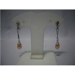 CZ DANGLING TEARDROP PEACH PEARL EARRINGS