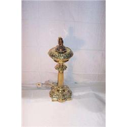 VICTORIAN BRASS OIL LAMP