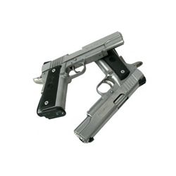 Resident Evil: Extinction Alice Live Fire Pistols