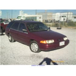 1995 - FORD ESCORT