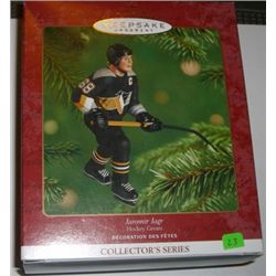 HALLMARK "KEEPSAKE" ORNAMENT *RARE 2001 JAROMIR JAGR/HOCKEY GREATS* NEW IN BOX NHL CERTIFIED!!