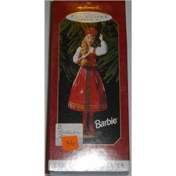 HALLMARK "KEEPSAKE" ORNAMENT COLLECTIBLE *RARE 1999 RUSSIAN BARBIE/DOLLS OF THE WORLD*!!