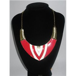 312CTW PINK-WHITE V-NECK BRASS NECKLACE;18INCH