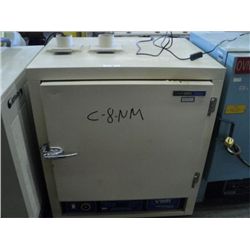 VWR 1630D Oven