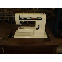 Pfaff 807 Hobbymatic Sewing Machine