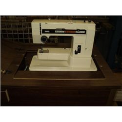 Pfaff 807 Hobbymatic Sewing Machine