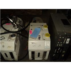 Leybold DU08 Vacuum Pump