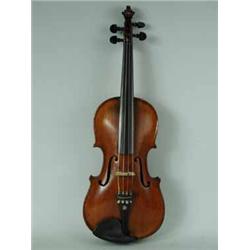 A full size violin with a single piece back