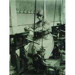 Twenty photographic images of the Womans Corps during the 1914-18 war