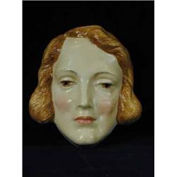 A Royal Doulton face mask. HN1591 no. 811. 20. 19cm high Est.120/16