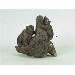 A 19th century carved Chinese stone group of two bears. 14cm Est.300/40