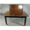 Image 1 : A large Victorian mahogany dining table