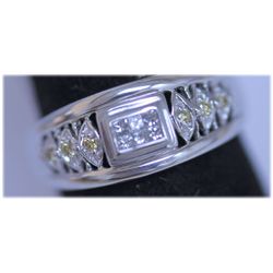 18.85 CTW 18K WHITE GOLD DIAMOND RING