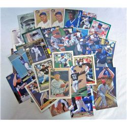 11273 - LOT OF APPROX. 68 BASEBALL CARDS