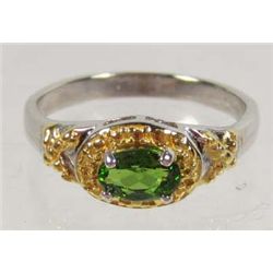 9507 - STERLING SILVER GREEN DIOPSIDE RING