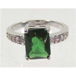 10676 - WHITE GOLD PLATED EMERALD & WHITE TOPAZ RING SIZE 7