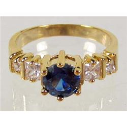 9556 - GOLD PLATED SAPPHIRE & TOPAZ RING