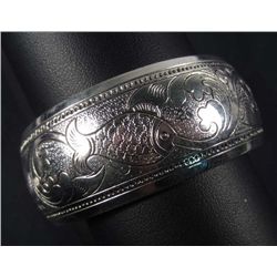 10414 - TIBETAN SILVER LUCKY TOTEM BRACELET