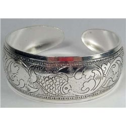 11229 - TIBETAN SILVER LUCKY TOTEM BRACELET