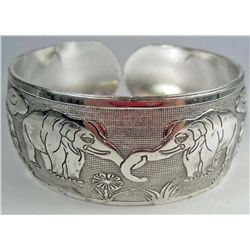 11216 - TIBETAN SILVER LUCKY TOTEM BRACELET