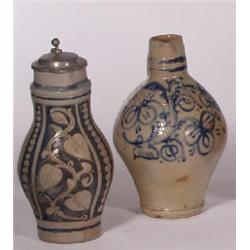 Enghalskrug und Birnkrug mit Zinndeckel