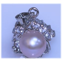 15.60 CTW PURPLE PEARL AND CZ PENDANT