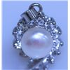 Image 1 : 17.20 CTW WHITE PEARL  AND CZ PENDANT