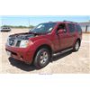 Image 2 : 2005 - NISSAN PATHFINDER