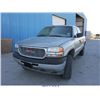 Image 2 : 2001 - GMC SIERRA 2500