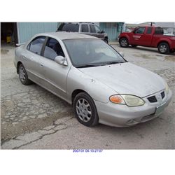 2000 - HYUNDAI ELANTRA