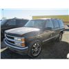 Image 2 : 1999 - CHEVROLET TAHOE