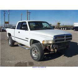 1998 - DODGE RAM 2500 //SALVAGE TITLE