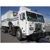 Image 1 : 2002 - PETERBILT 320
