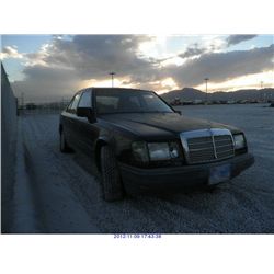 1988 - MERCEDES BENZ SEDAN