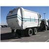 Image 4 : 2002 - PETERBILT 320
