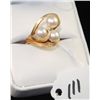 Image 1 : LOVELY LADIES PEARL DINNER RING WITH THREE  ROUND MATCHING PEARLS SET IN 14K YELLOW GOLD  BRUSHED GO