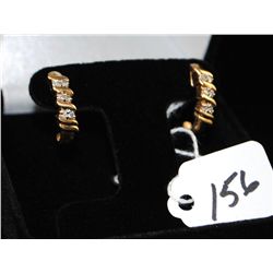 LADIES 14K YELLOW GOLD DIAMOND EARRINGS WITH  EACH EARRING HAVING SIX ROUND FULL CUT  DIAMONDS - WEI