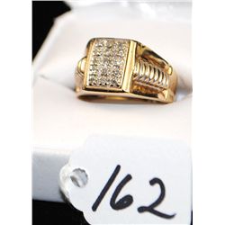 MANS DIAMOND CLUSTER RING WITH FIFTEEN  DIAMONDS SET IN 10K YELLOW GOLD RING