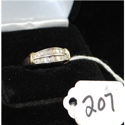 14K TWO-TONE GOLD DIAMOND RING WITH FOURTEEN  ROUND FULL CUT DIAMONDS SET - WEIGHS 3.3  GRAMS - APPR