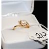 Image 1 : LADIES 14K YELLOW GOLD PEARL AND DIAMOND RING  WITH ONE 6MM ROUND PEARL AND SIX ACCENT  DIAMONDS - W